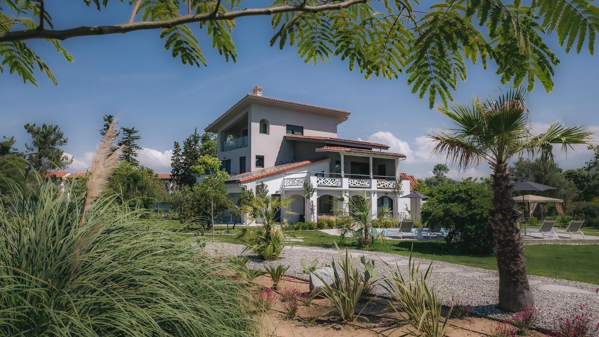 Electra Beachfront Suites, Nea Irakleia Exterior foto