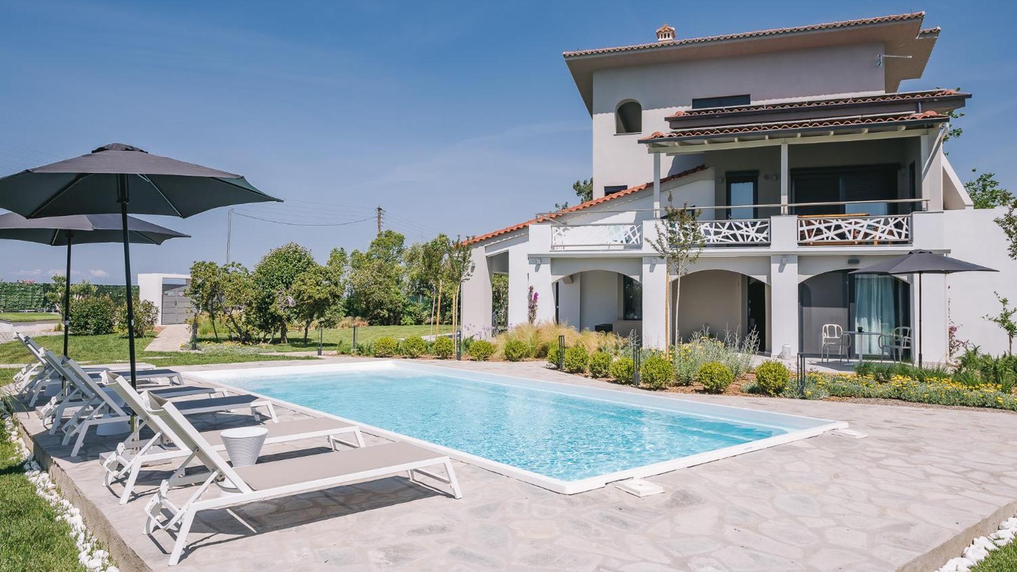 Electra Beachfront Suites, Nea Irakleia Exterior foto